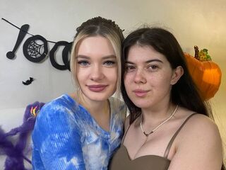 MeghanAndGwendol's Watch live sex Profile Image